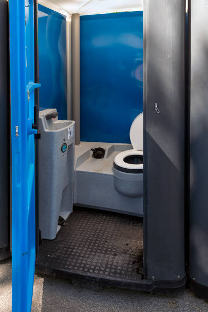 Best Luxury portable toilet rental  in Williamsburg, KY